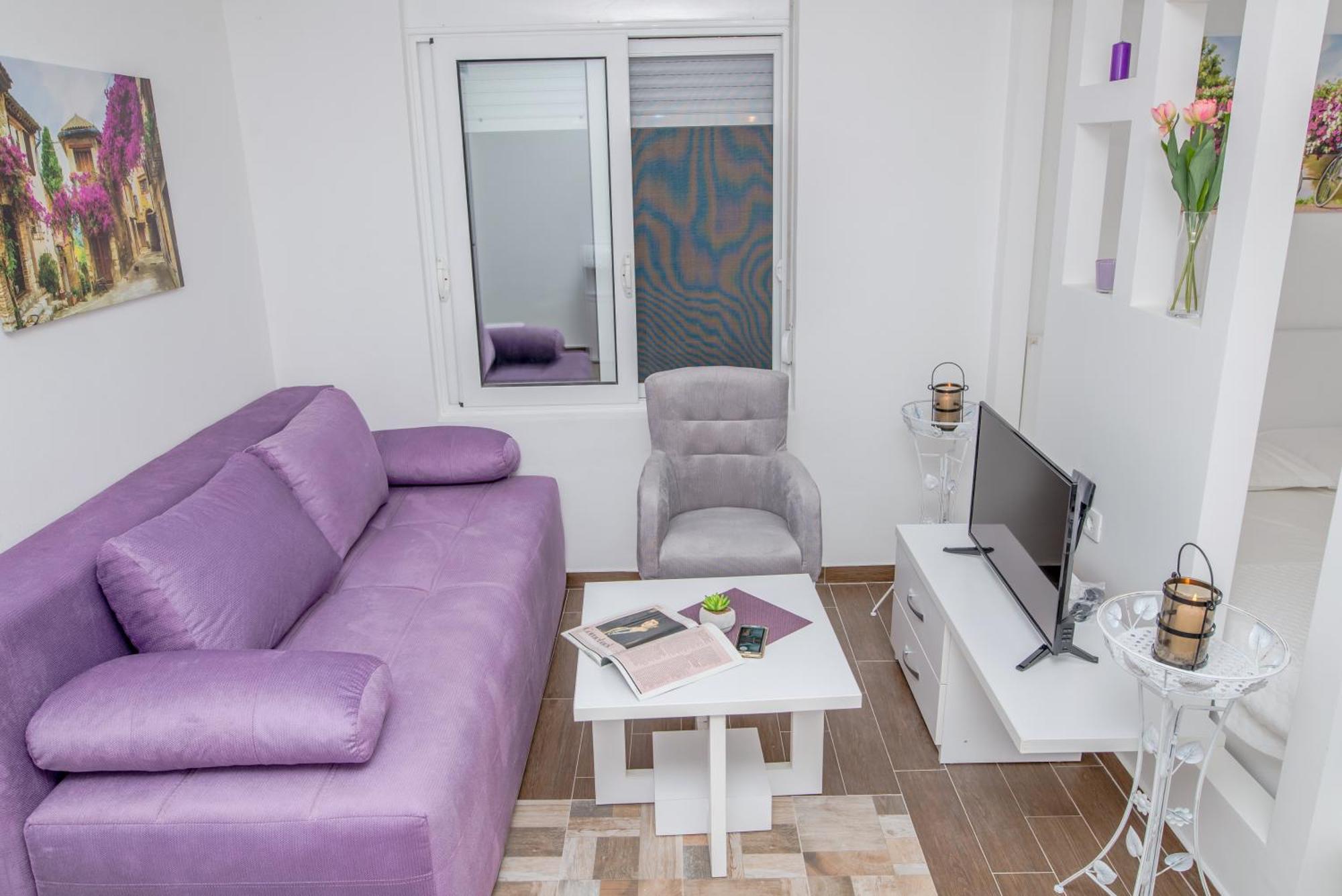 אוטייהא Apartments Tina מראה חיצוני תמונה